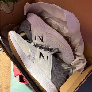 New Balance White, Gray & Black Mesh Trainers